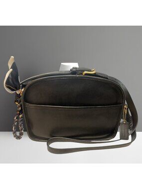 VTG Coach Camera Bag 9760 Black Leather Brass Crossbody Mid-80s NYC + Hang Tag